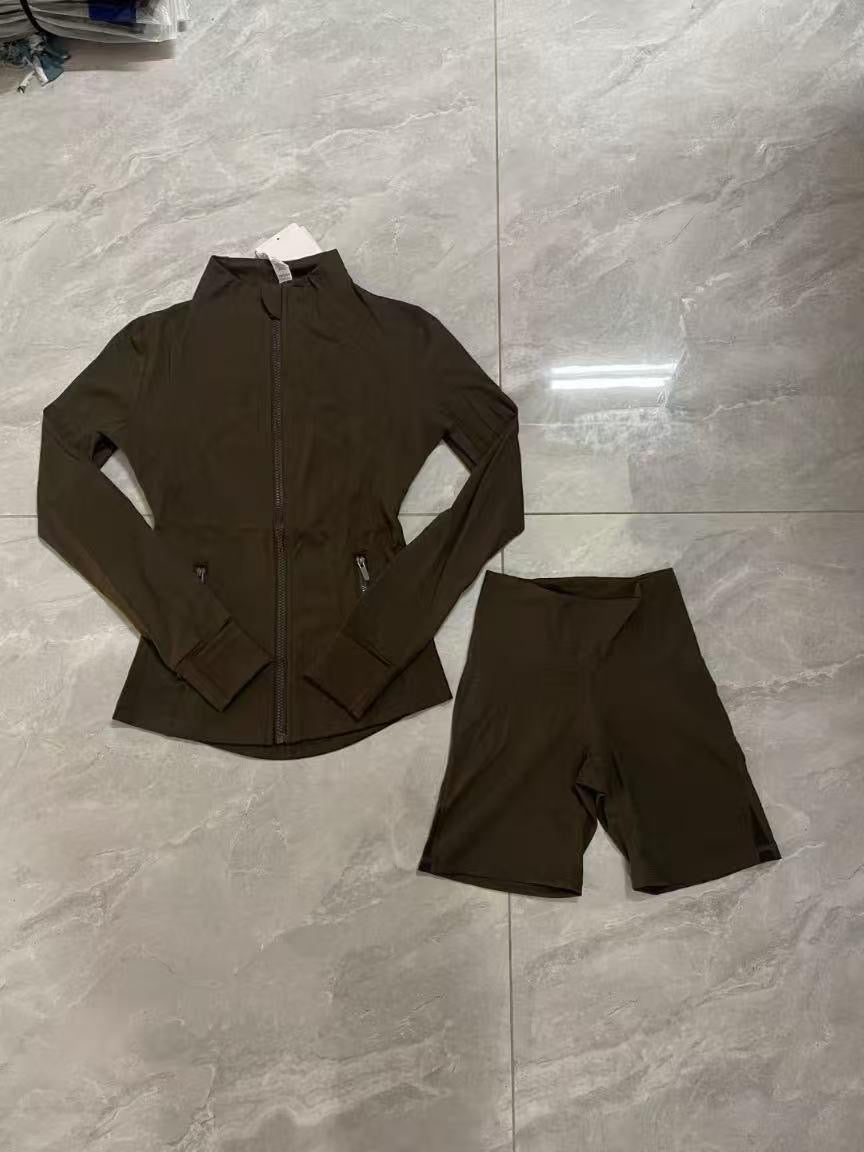 Luxury Performance Activewear Set – Jacket & Sports Fit Shorts