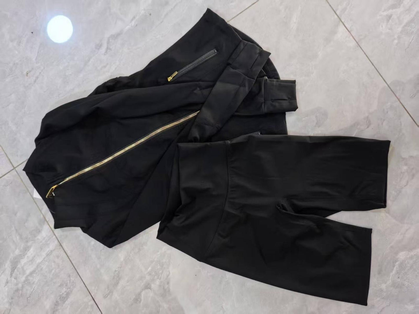 Luxury Performance Activewear Set – Jacket & Sports Fit Shorts